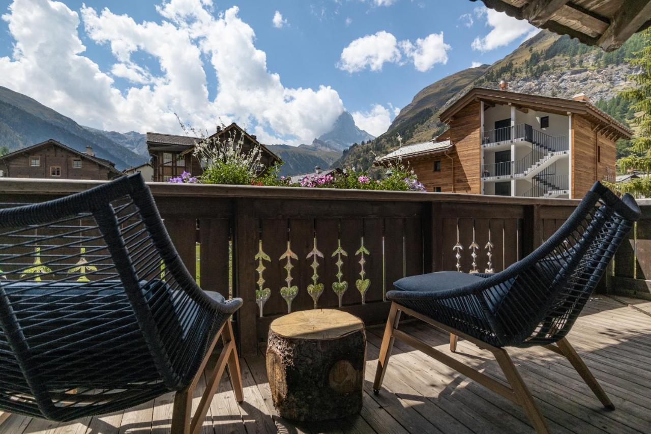 Village Apartment With Matterhorn View เซอร์แมท ภายนอก รูปภาพ